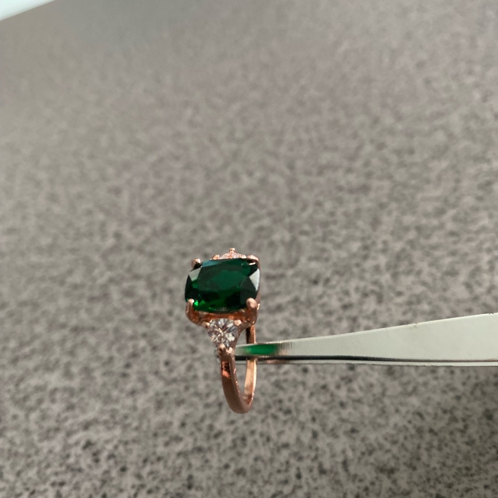 EMERALD RING GOLD PLATED SIZE 8 (NEW)
